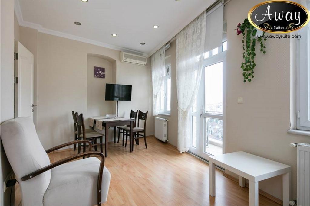 Away Suites Istanbul Exterior photo