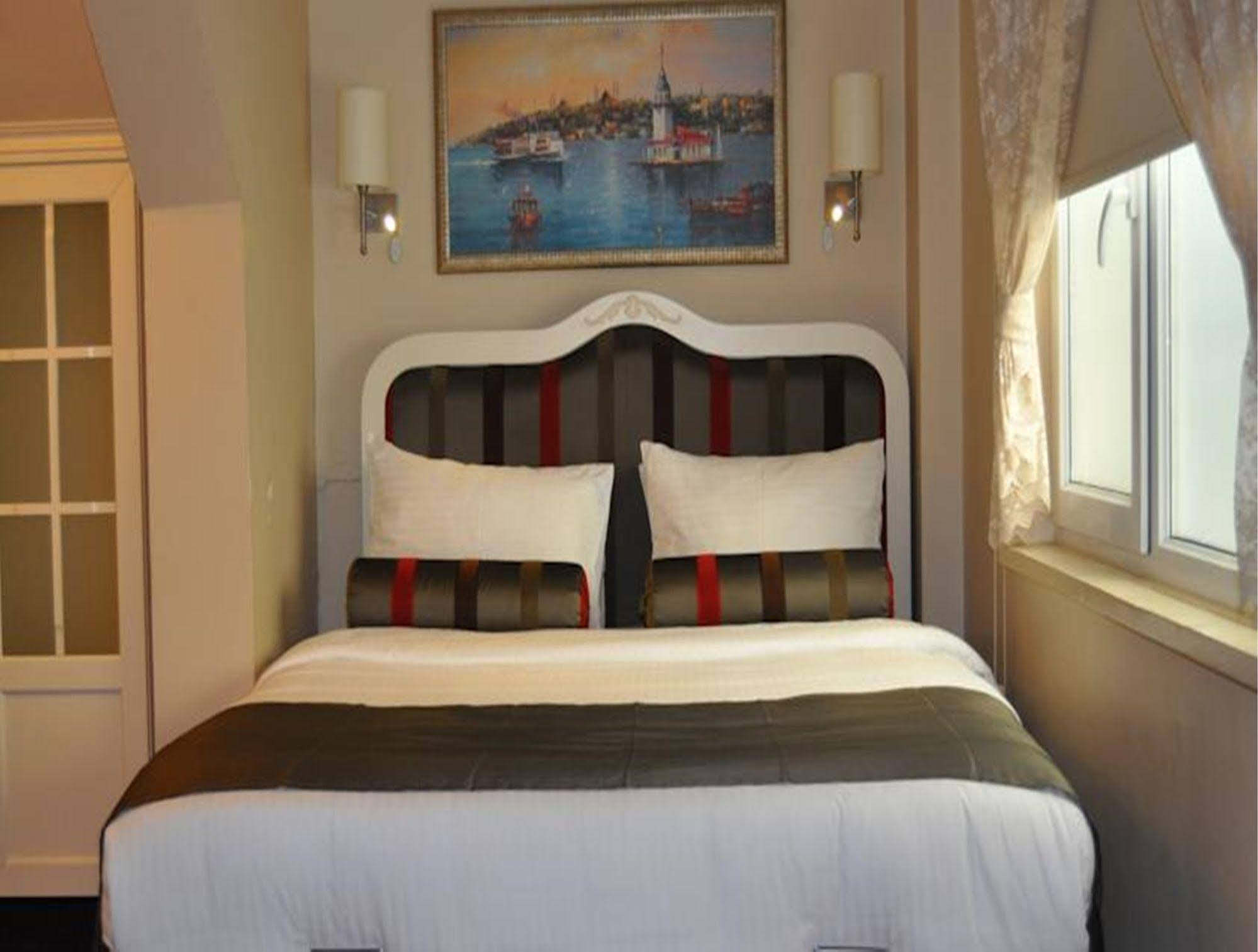 Away Suites Istanbul Exterior photo